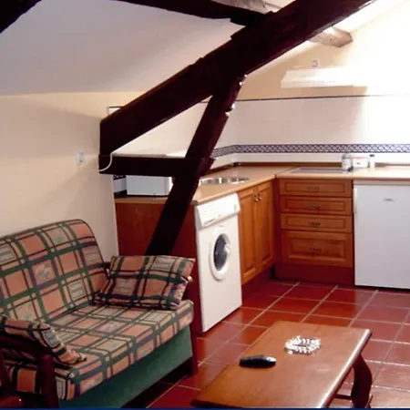 La Montanesa Posada De Llanes