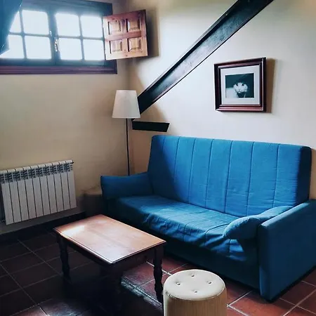 La Montanesa Apartment *